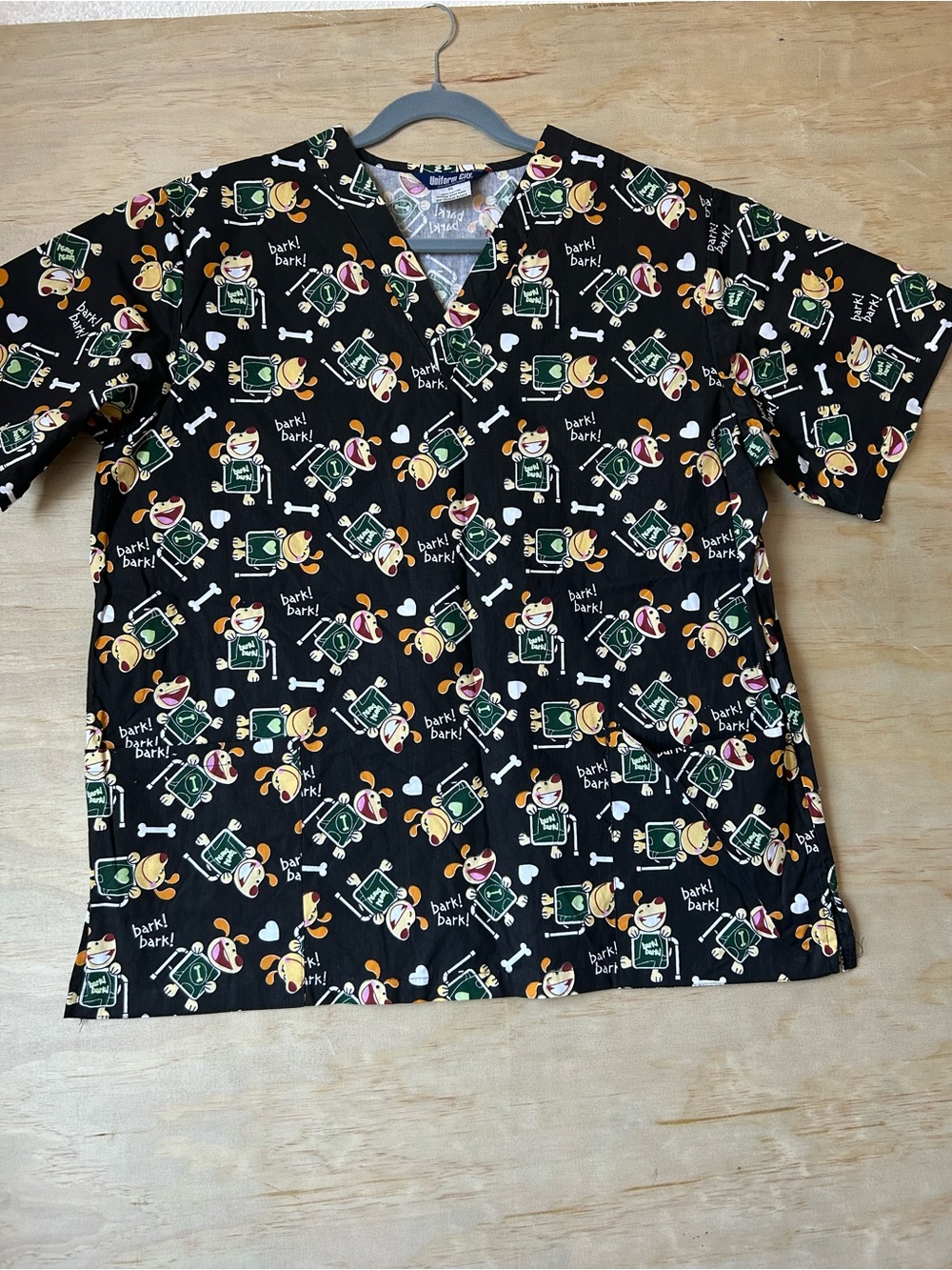 Uniform City XL Dog Print Cotton Scrub Top - Black Base